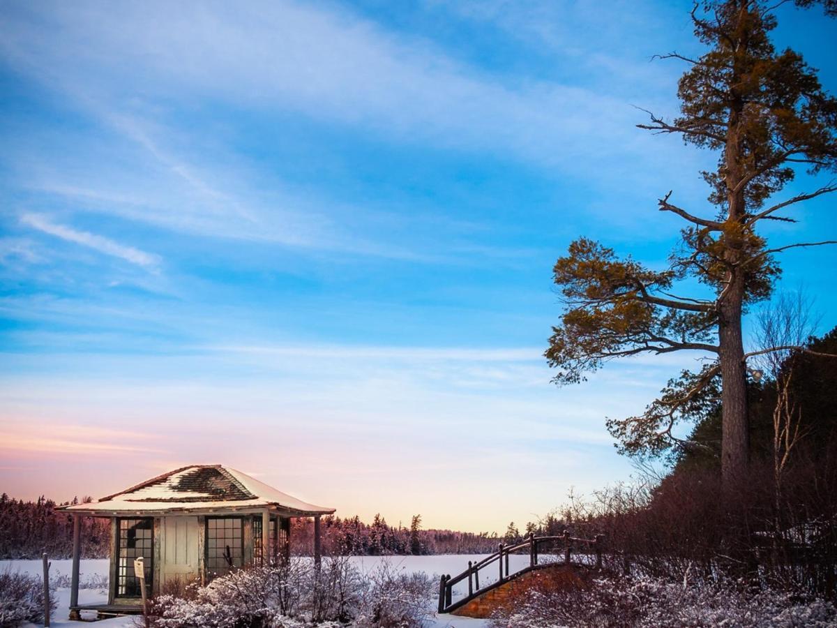White Pine Camp Hotel Paul Smiths ภายนอก รูปภาพ