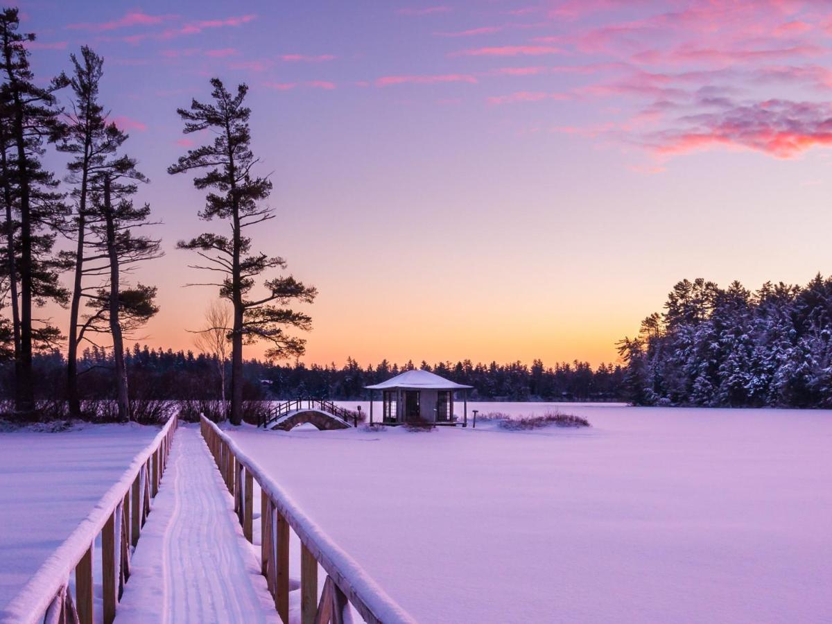 White Pine Camp Hotel Paul Smiths ภายนอก รูปภาพ