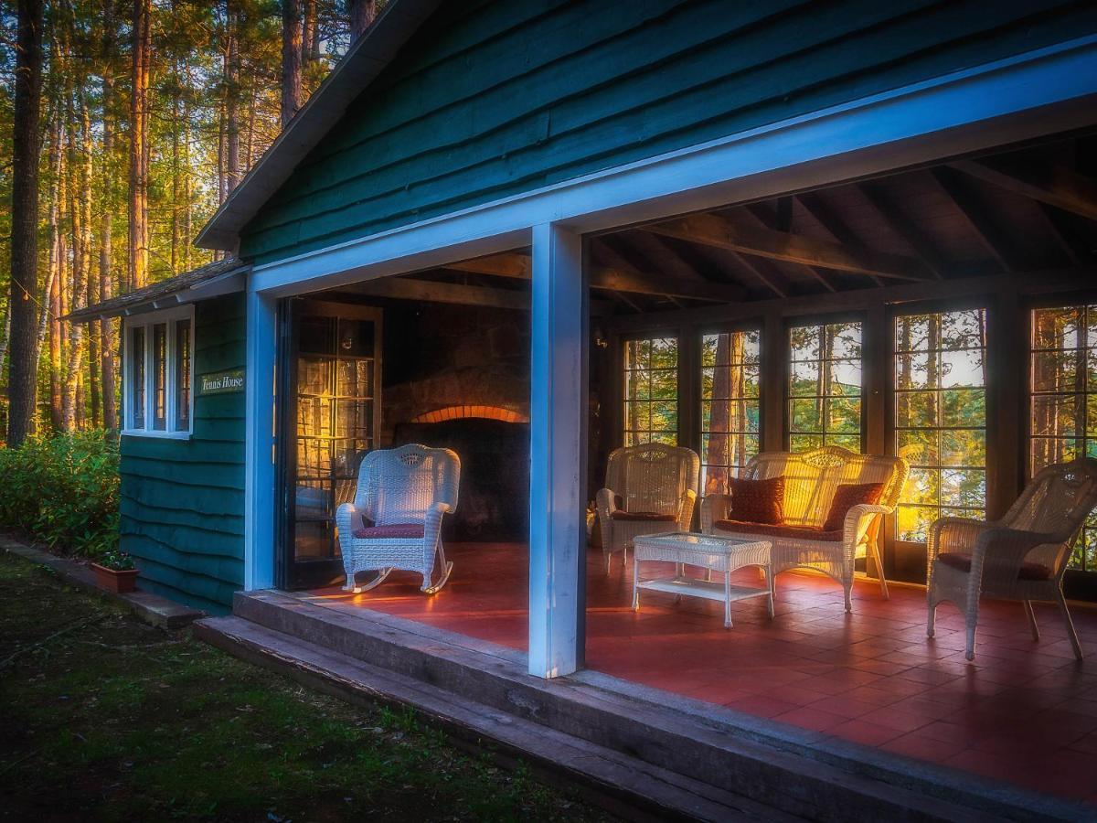 White Pine Camp Hotel Paul Smiths ภายนอก รูปภาพ
