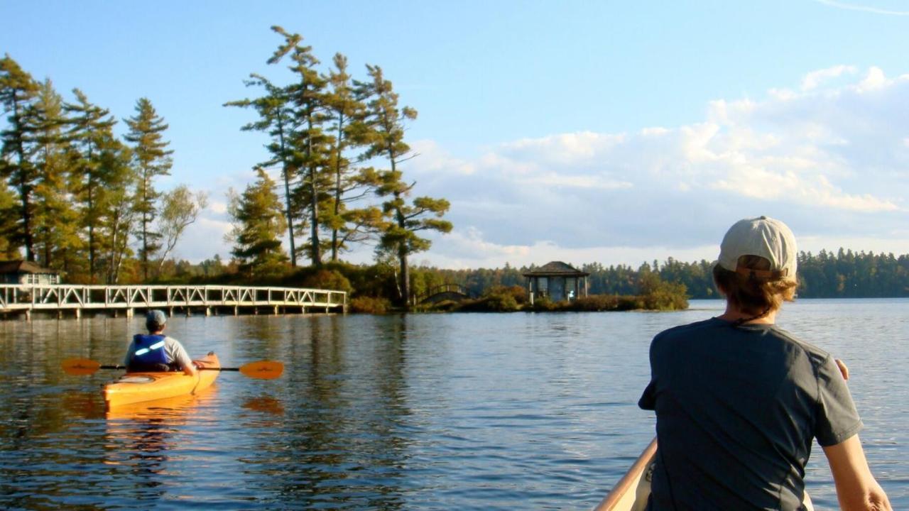 White Pine Camp Hotel Paul Smiths ภายนอก รูปภาพ